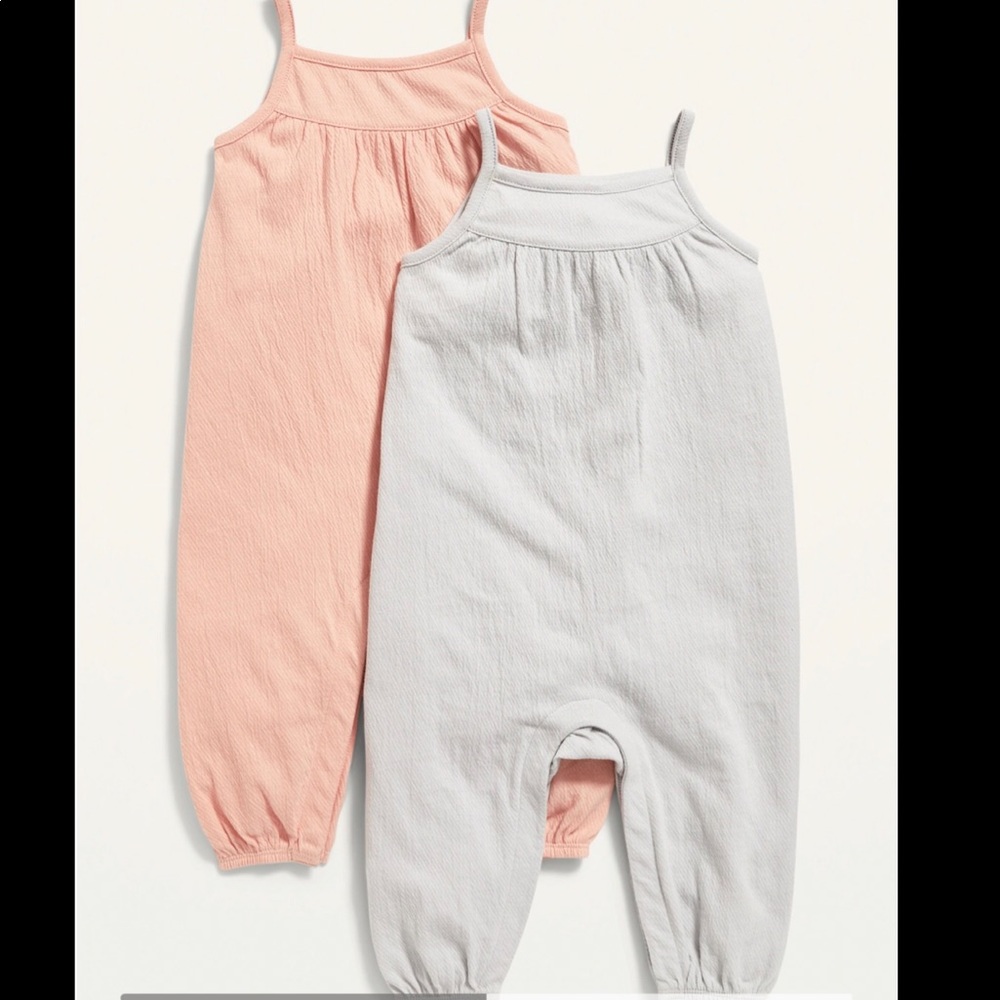 Set of two rompers